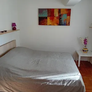 Nikol Apartman
